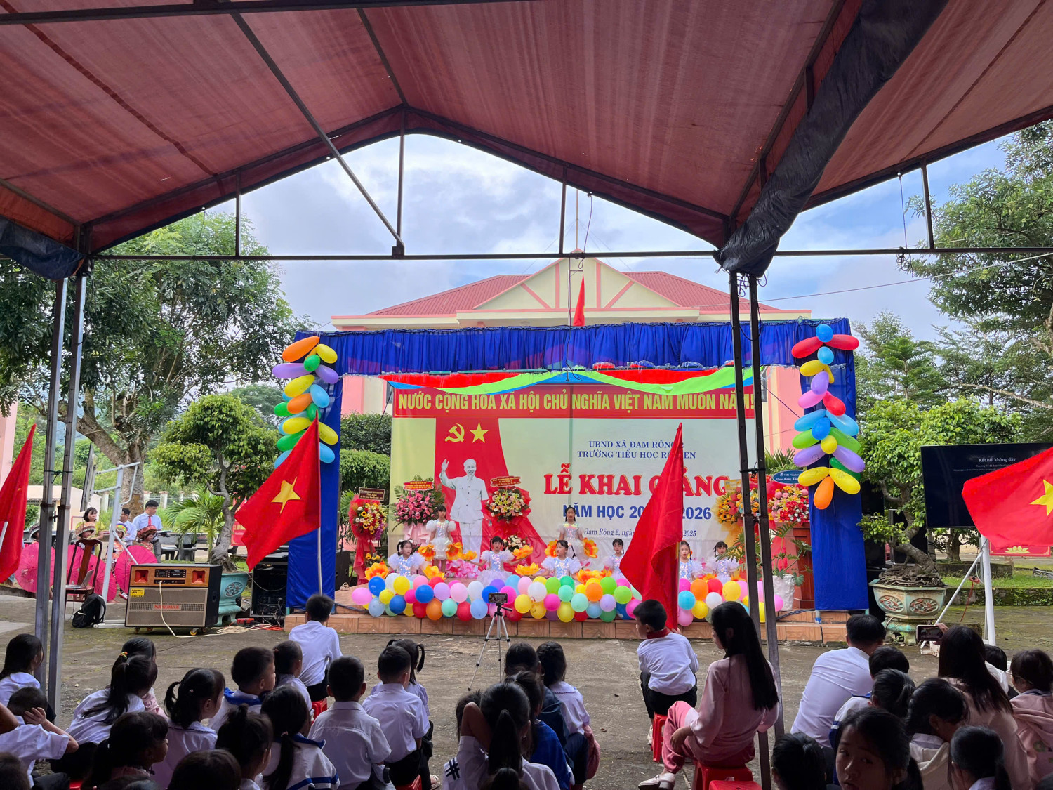 z6978248917943 42faaff59a957371126b5564fb3e8d3e