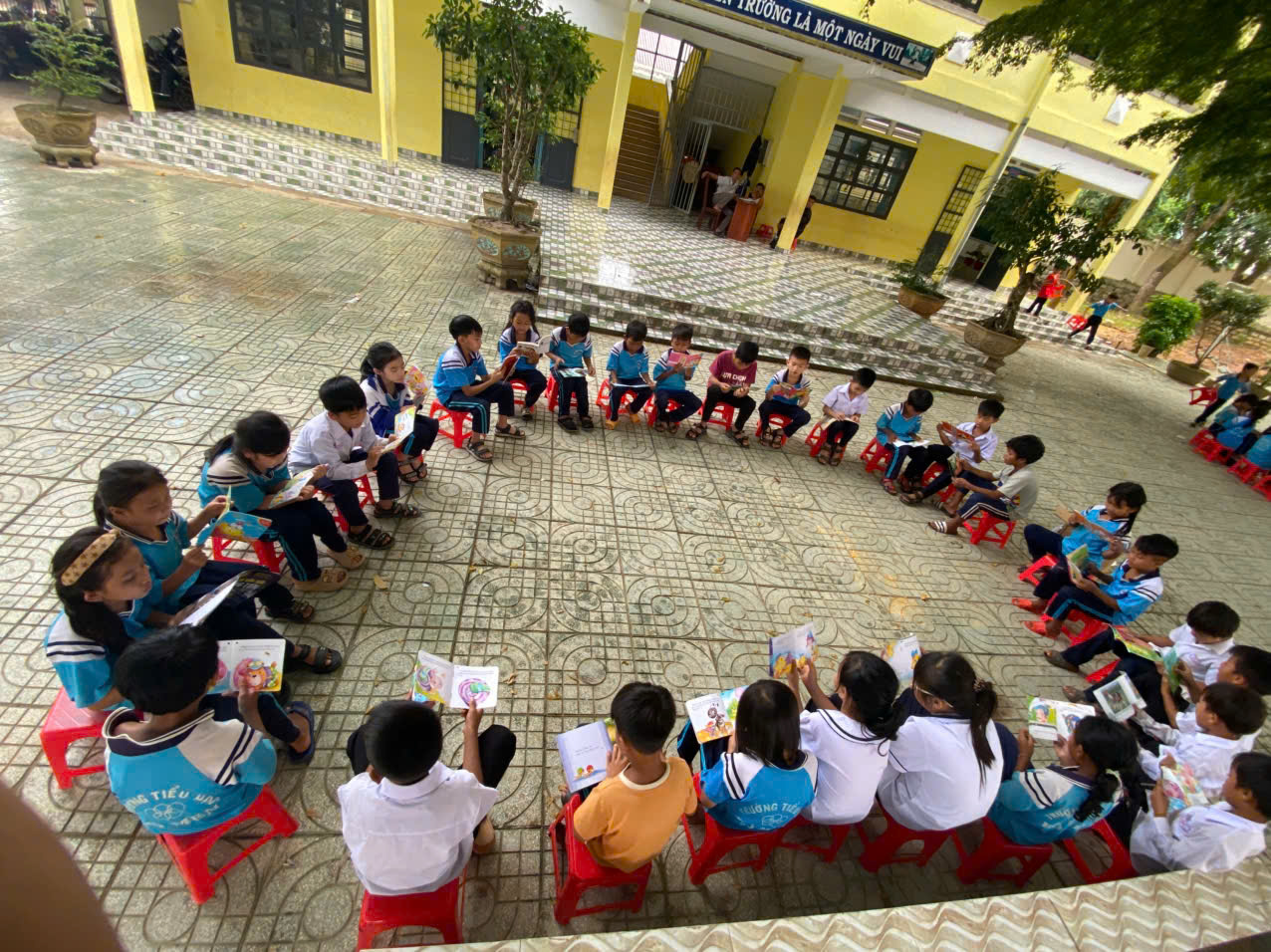 z7090969132769 8175bb3512ed730e62a2de3de2ffe46b