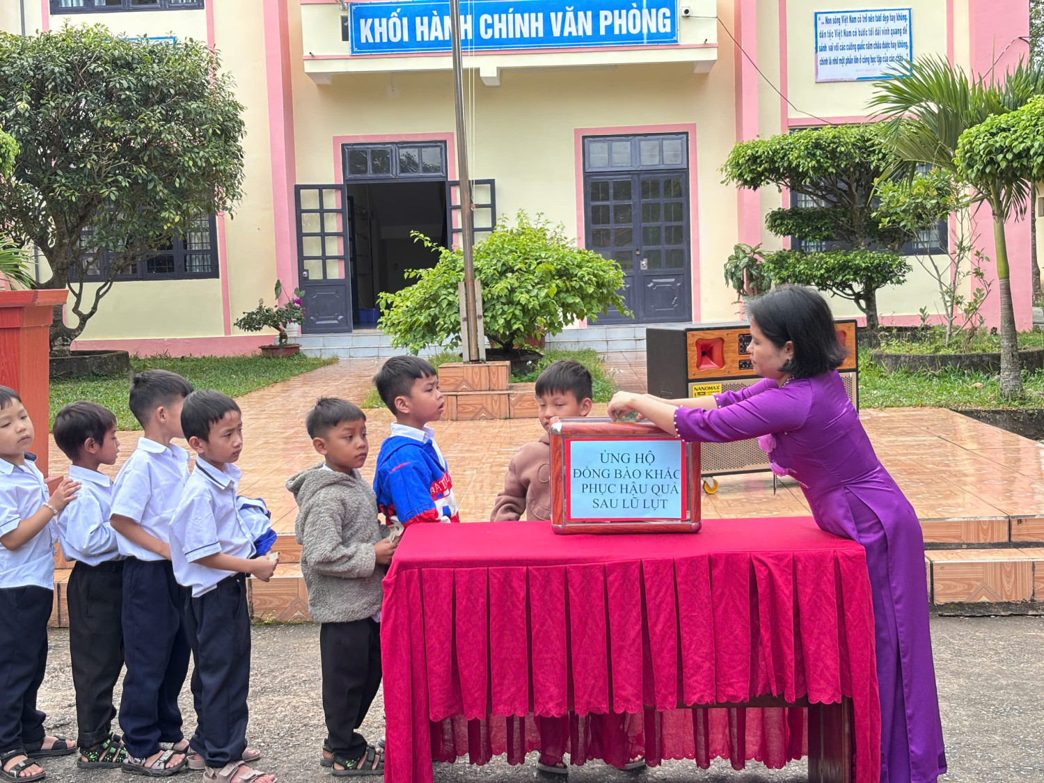 z7279546421546 01b40abdda52c32314c163537cf7e53c